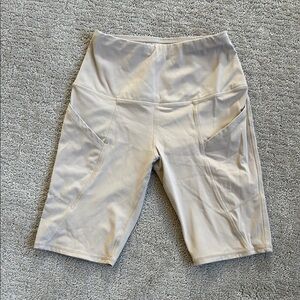Oalka High-Waisted Biker Shorts